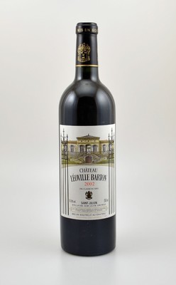 3 Flaschen 2002 Chateau Leoville Barton, Saint-Julien, Grand Cru Classe, je ca. 75 cl, 12,5 % Vol., Füllstände: je into neck, hervorragende ...