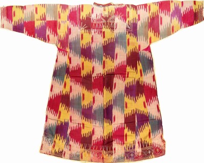 Usbekischer Seiden-Ikat "Mantel" antik, Usbekistan, Ende 19.Jhd., Seide/Baumwolle. Feiner Ikat-Mantel mit traditionellen Muster, EHZ: 2.