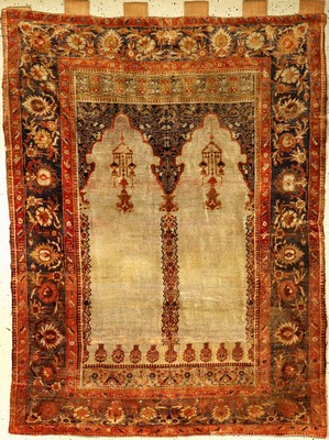 Seiden Sivas "Gebetsteppich" antik, Zentralanatolien, 19.Jhd., reine Naturseide. Seltener Anatolischer Seidenteppich mit ...