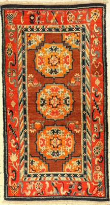 Meditationsteppich antik, Tibet, um 1900, Wolle auf Baumwolle, ca. 137 x 75 cm, EHZ: 2-3
