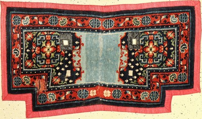 Sattel antik, Tibet, um 1920, Wolle auf Baumwolle, ca. 119 x 64 cm, EHZ: 3