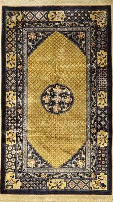 Seiden China alt, China, um 1950, Seide aufBaumwolle, ca. 207 x 122 cm, EHZ: 4