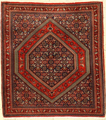 Feiner Kork Bidjar alt, Persien, ca. 50 Jahre, Korkwolle, ca. 88 x 80 cm, feine Knüpfung, Naturfarben, EHZ: 1-2 (fachkundig gereinigt).