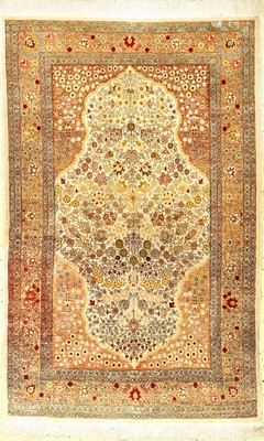 Seiden Hereke alt (Signiert), Türkei, ca. 60 Jahre, reine Naturseide, ca. 135 x 87 cm, EHZ: 2