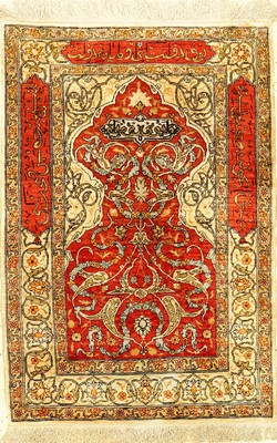 Feiner Seiden Hereke "Metallbrokat" alt, Türkei, um 1950, reine Naturseide mit Metallbrokat. Feiner Hereke wohl aus den berühmten ...