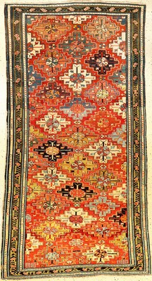 Feiner seltener Schirwan antik, Ostkaukasus Baku-Gebiet Azerbaijan, 19.Jhd., Wolle geknüpft auf Wolle. Bemerkenswert fein geknüpfter Schirwan aus ...