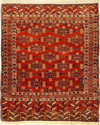 Feiner Yomud "Engsi" antik (Kepse-Gül), Turkmensitan, Ende 19.Jhd., Wolle geknüpft auf Wolle. Seltener Türteppich der Yomuden ohne ...