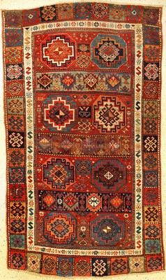 Kurdischer Yörük antik, Südostanatolien Gaziantep, 19.Jhd., Wolle geknüpft Wolle. Seltener Knüpfteppich der Yörüken aus der Gaziantep-Region ...