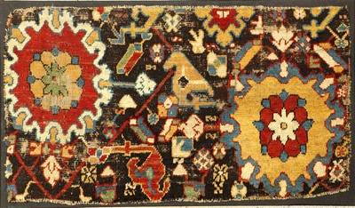 Früher Kaukasischer "Blüten-Teppich" antik (Fragment), Kaukasus, um 1800, Wolle geknüpft auf Wolle. Fragment eines großen kaukasischen ...