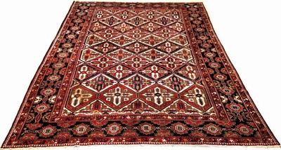 Großer Bachtiari "Khan-Teppich" antik, Westliches Zentralpersien, um 1890/1900, Wolle geknüpft auf Baumwolle. Seltener und farbenfroher ...