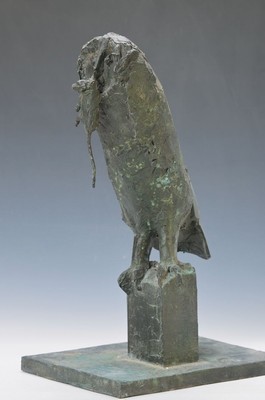 Erich Koch, 1924 Roßbach/Pfalz-2014 München,lernte an der Meisterschule für Handwerker in Kaiserslautern Bildhauerei bei Otto Rumpf, erst nach der ...