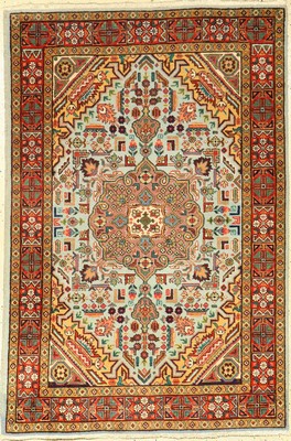 Täbriz, Persien, ca. 50 Jahre, Wolle auf Baumwolle, ca. 147 x 99 cm, EHZ: 2