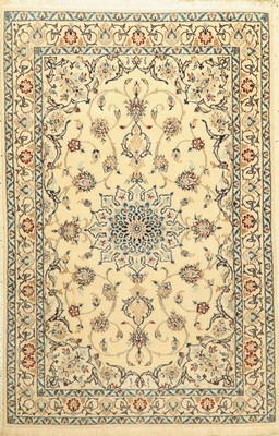 Nain fein(6 La), Persien, ca. 30 Jahre, Korkwolle mit Seide, ca. 139 x 90 cm, EHZ: 2
