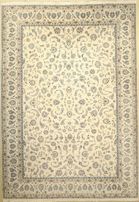 Nain fein (9 La), Persien, ca. 30 Jahre, Korkwolle mit Seide, ca. 357 x 250 cm, EHZ: 2