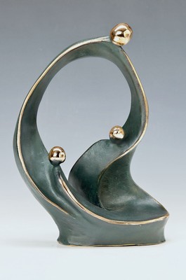 Martine Latimier, 1953 Saint-Malo, ansässig in der Bretagne, französische Bildhauerin, viele nationale Ausstellungen und Auszeichnungen, u.a. ...