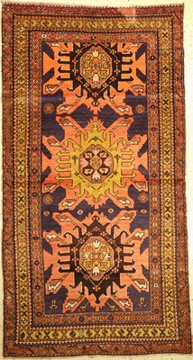 Karabagh alt, Kaukasus, um 1930, Wolle auf Wolle, ca. 240 x 127 cm, EHZ: 2-3