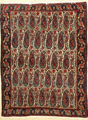 Senneh alt, Persien, ca. 50 Jahre, Wolle auf Baumwolle, ca. 154 x 116 cm, EHZ: 2