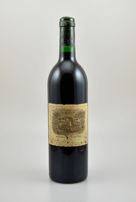 1 Flasche 1988 Chateau Lafite Rothschild, Pauillac, Premier Grand Cru Classe, ca. 75 cl, 12,5 % Vol., Füllstand: into neck, Etikett stärker besch., ...
