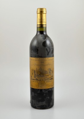 1 Flasche 1982 Chateau D`ISSAN, Margaux, Grand Cru Classe, ca. 75 cl, Füllstand: ca. into neck, guter Erhaltungszustand, unverkostet, Provenienz: ...