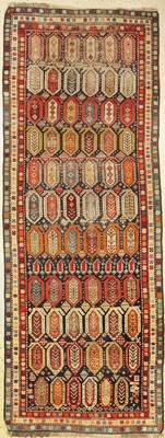 Karabagh alt, Kaukasus, um 1890, Wolle auf Wolle, ca. 262 x 100 cm, EHZ: 4-5