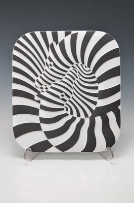 Viktor Vasarely, 1906- 1997, Jahresteller Edition 1977, num. 184/3000, ca. 35 x 31 cm, mit orig, Karton l. besch., Teller in sehr gutem Zustand