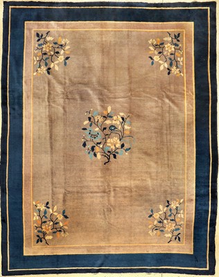 Peking antik, China, um 1900, Wolle auf Baumwolle, ca. 350 x 275 cm, dekorativ, EHZ: 3