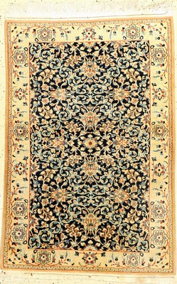 Feiner Nain alt, Persien, ca. 50 Jahre, Korkwolle mit Seide, ca. 122 x 76 cm, EHZ: 2