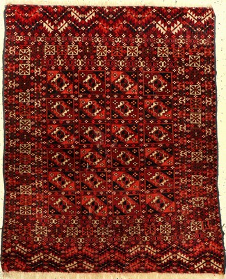 Tekke "Herdteppich" antik, Turkmenistan, um1900, Wolle auf Wolle, ca. 109 x 92 cm, EHZ: 44
