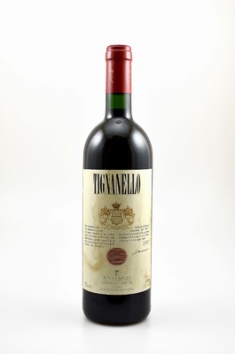 3 Flaschen 1997 Marchesi Antinori Tignanello, Toscana, IGT, je ca. 75 cl, 13,5 % Vol., Füllstände: je into neck, ein Etikett fleckig, unverkostet, ...