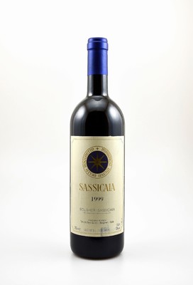 2 Flaschen 1999 Tenuta San Guido Sassicaia, Bolgheri, Toscana, je ca. 75 cl, 13 % Vol., Füllstände: je ca. into neck, gute Erhaltungszustände, ...