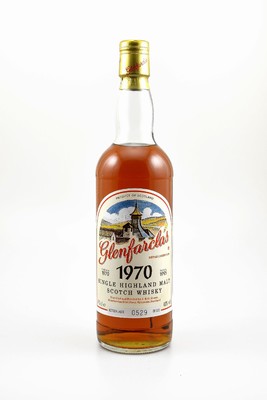 1 Flasche 1970 Glenfarclas Single Highland Malt Scotch Whisky, distilled and bottled by J. & G. Grant Glenfarclas Distillery, Speyside, ca. 70 cl, 43 ...