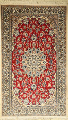 Nain fein, Persien, ca. 40 Jahre, Korkwollemit Seide, ca. 216 x 129 cm, EHZ: 2