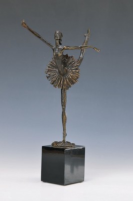 Amri Aminov, geb. 1966, Balet-Tänzerin, an der Platte signiert Amri 1996 Paris, 6/8, H. 37.5 cm/ 27 cm