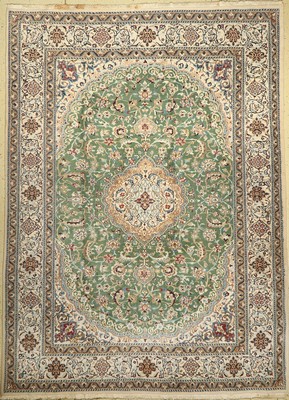 Nain, Persien, ca. 30 Jahre, Wolle auf Baumwolle, ca. 342 x 252 cm, EHZ: 2-3