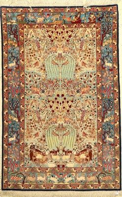 Feiner Esfahan alt, Persien, ca. 40 Jahre, Korkwolle mit und auf Seide, ca. 164 x 107 cm,seltene Farbgestaltung, EHZ: 2, Bildmotiv, Paradies