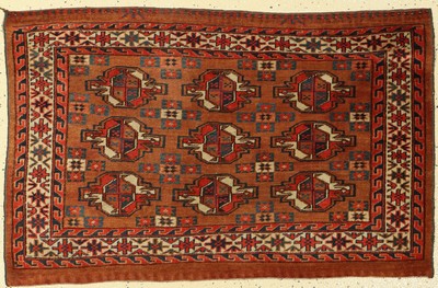 Youmd Tchowal, Turkmenistan, ca. UM 1940 Jahre, Wolle auf Wolle, ca. 103 x 68 cm, Mottenfraß, EHZ: 4