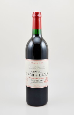 1 Flasche 1993 Chateau Lynch Bages, Pauillac, Grand Cru Classe, ca. 75 cl, 13 % Vol., Füllstand: ca. into neck, sehr guter Erhaltungszustand, ...