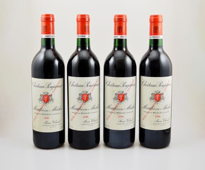 4 Flaschen 1990 Chateau Poujeaux, Moulis-en-Medoc, je ca. 75 cl, 12,5 % Vol., Füllstände: je ca. into neck, Etiketten teilweise l. beschmutzt, ...
