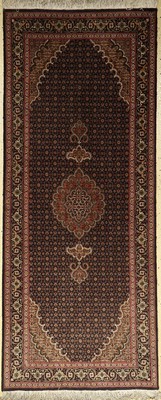 Täbriz fein, Persien, ca. 30 Jahre, Korkwolle mit Seide, ca. 199 x 82 cm, EHZ: 2-3