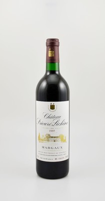 12 Flaschen 1997 Chateau Prieure-Lichine, Margaux, Grand Cru Classe, je ca. 75 cl, 12,5 % Vol., Füllstände: je ca. into neck, hervorragende ...