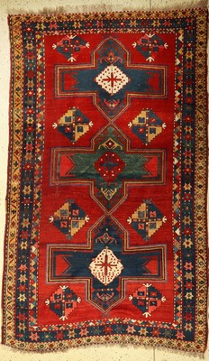 Karabagh alt, Kaukasus, um 1920, Wolle auf Wolle, ca. 240 x 150 cm, EHZ: 3