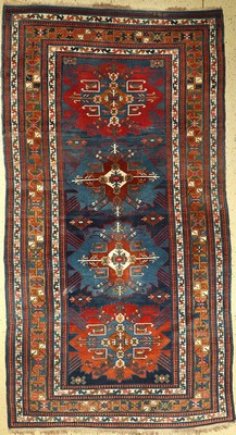 Erivan alt, Kaukasus, ca. 60 Jahre, Wolle auf Wolle, ca. 333 x 182 cm, EHZ: 2-3
