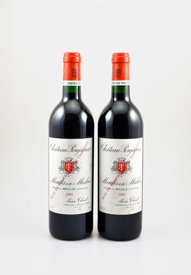 2 Flaschen 1995 Chateau Poujeaux, Moulis-en-Medoc, je ca. 75 cl, 12,5 % Vol., Füllstände: je ca. into neck, Etiketten l. besch. bzw. beschmutzt, ...