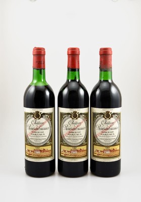 3 Flaschen 1981 Chateau Rauzan-Gassies, Margaux, Grand Cru Classe, je ca. 75 cl, 12 % Vol., Füllstände: 2x into neck & 1x upper mid shoulder, ...