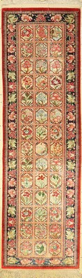 Seiden Ghom fein, Persien, ca. 40 Jahre, reine Naturseide, ca. 160 x 48 cm, EHZ: 2