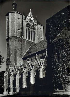 Heinrich Heidersberger, 1906-2006, Fotografie, Silbergelatine-Abzug, orig. Abzug von 1950, Infrarot-Aufnahme, Braunschweiger Dom, ca 24 x 17.5 cm, ...
