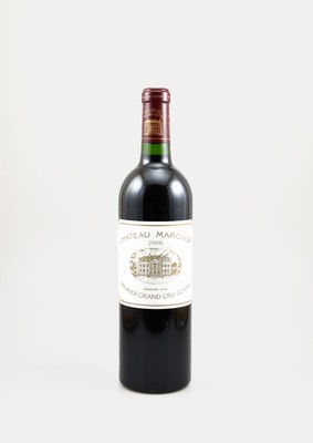 1 Flasche 2006 Chateau Margaux, Margaux, Premier Grand Cru Classe, ca. 75 cl, 13 % Vol., Füllstand: into neck, Etikett l. beschmutzt, unverkostet, ...