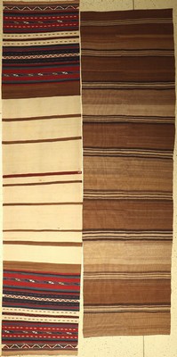 (2 Lots) 2x Kelims alt, Kaukasus/Türkei, um1930/1940, Wolle auf Wolle, 344 x 95 cm, 370 x82 cm, EHZ: 2