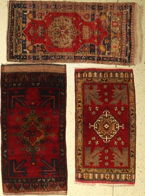 (3 Lots) Yastik alt, Türkei, ca. 60-80 Jahre, Wolle auf Wolle, EHZ: 2