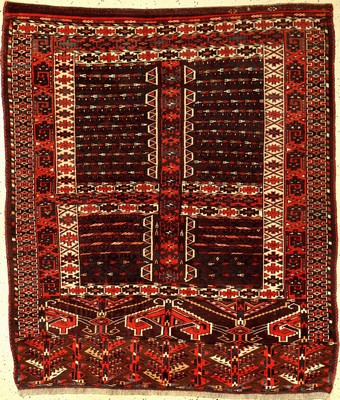 Yomud "Engsi" antik, Turkmenistan, 19.Jhd., Wolle geknüpft auf Wolle. Türteppich der Yomuden mit Balkenkreuz-Muster und turkmenischer ...